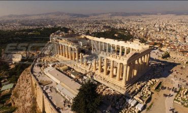 Έκλεισε η Ακρόπολη - Αποπνικτική η ατμόσφαιρά στην Αθήνα