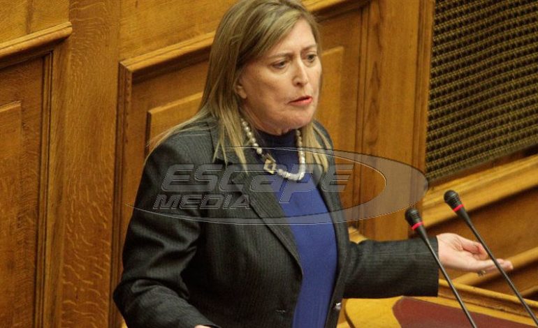 Αριστερή Καρακώστα:Η καημένη έχει μονο 55 ακινητα και 21 καταθετικους λογαριασμους.