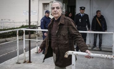 5 Σεπτεμβρίου 2002: "Είμαι ο Κουφοντίνας και θέλω να παραδοθώ"