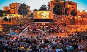 Athens Open Air: Μεγάλες οθόνες σε πάρκα, πλατείες, παραλίες