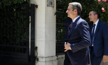 Το Μαξίμου οραματίζεται πλουραλιστική ΕΡΤ