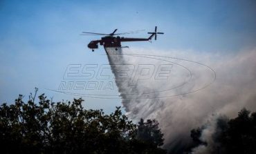 Μεγάλη φωτιά στη Σάμο - Σε εξέλιξη πύρινα μέτωπα σε διάφορες περιοχές της χώρας