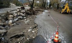 Στη Χαλκιδική τρέχουν να προλάβουν το νέο κύμα κακοκαιρίας - Δραματική η κατάσταση στη Θάσο