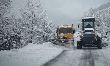 Τρίκαλα: Βροχές, χιόνια, κατολισθήσεις και διακοπή κυκλοφορίας